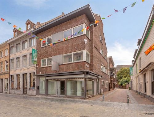                                         Woning te koop in Maaseik, € 325.000
