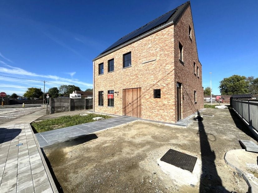 Appartement te huur in Spilstraat 61,
                    8980 Beselare