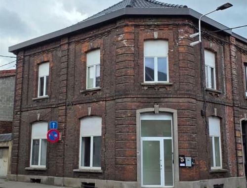                                         Immeuble d’appartements à vendre à Charleroi, € 289.000
