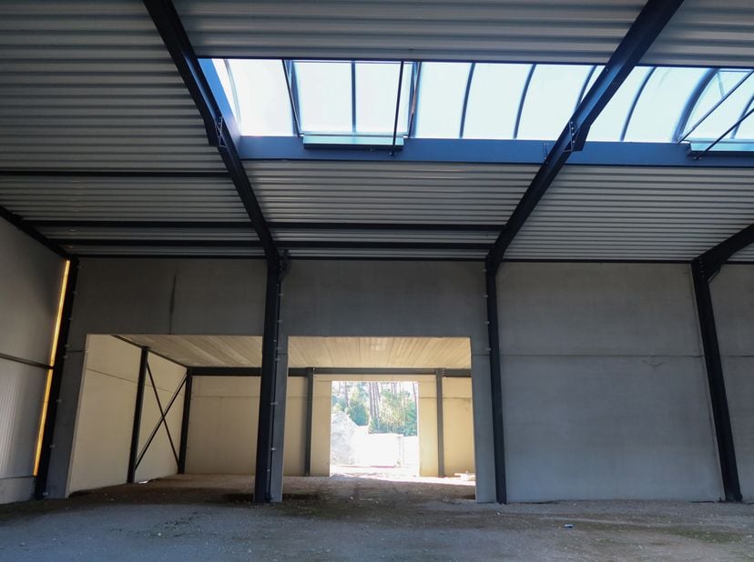 Bedrijfsvastgoed te koop
                    in 2460 Lichtaart