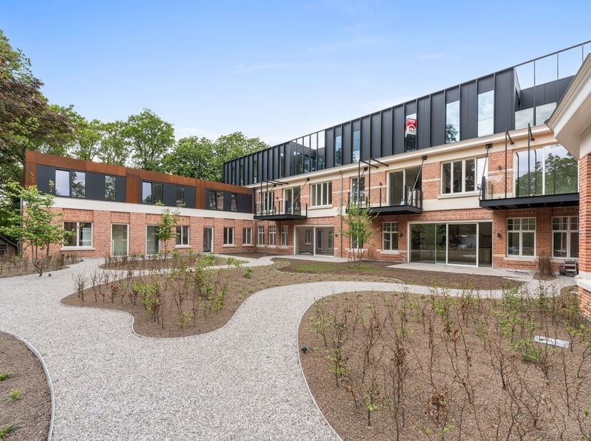 [[ DIT PAND NEEMT DEEL AAN DE ERA OPEN HUIZEN DAG OP 13/6 VAN 16:00 TOT 17:00 ]] Dit project komt in aanmerking voor het verlaagde BTW-tarief van 6% -