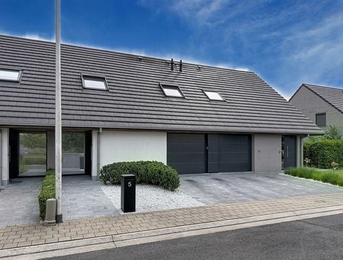                                         Woning te koop in Izegem, € 359.000

