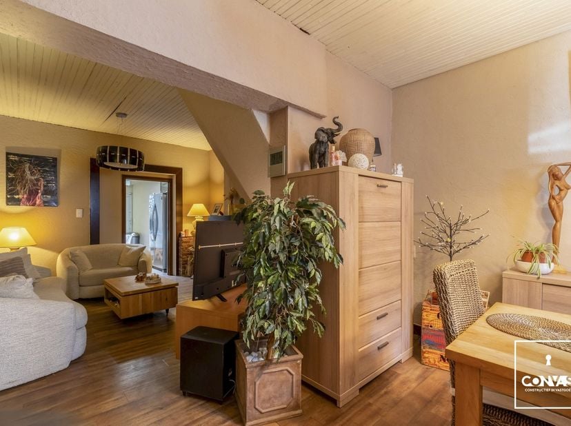 Deze gezellige stadswoning in de Haverstraat is een interessante plek voor wie graag in Gent woont en op zoek is naar een woning met een praktische in
