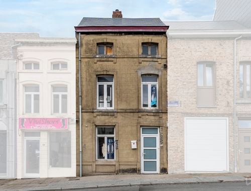                                         Woning te koop in Chimay, € 50.000

