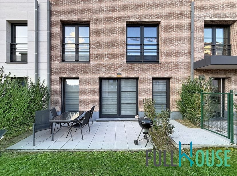 Appartement te huur in Nelson Mandela 3,
                    1190 Vorst