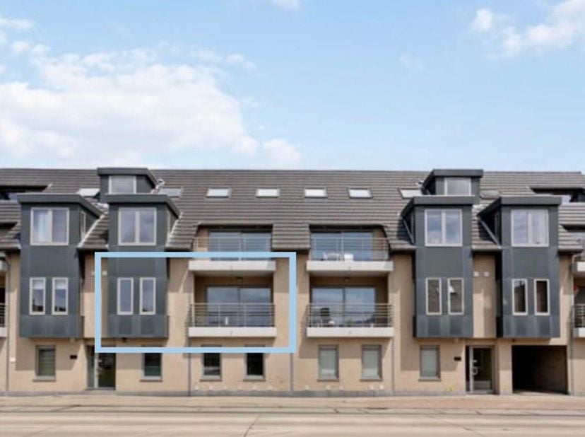 Ruim lichtrijk appartement op het eerste verdiep met 2 slaapkamers, EPC A<br />
<br />
Mooi en ruim, lichtrijk en energiezuinig 100m2 appartement op w