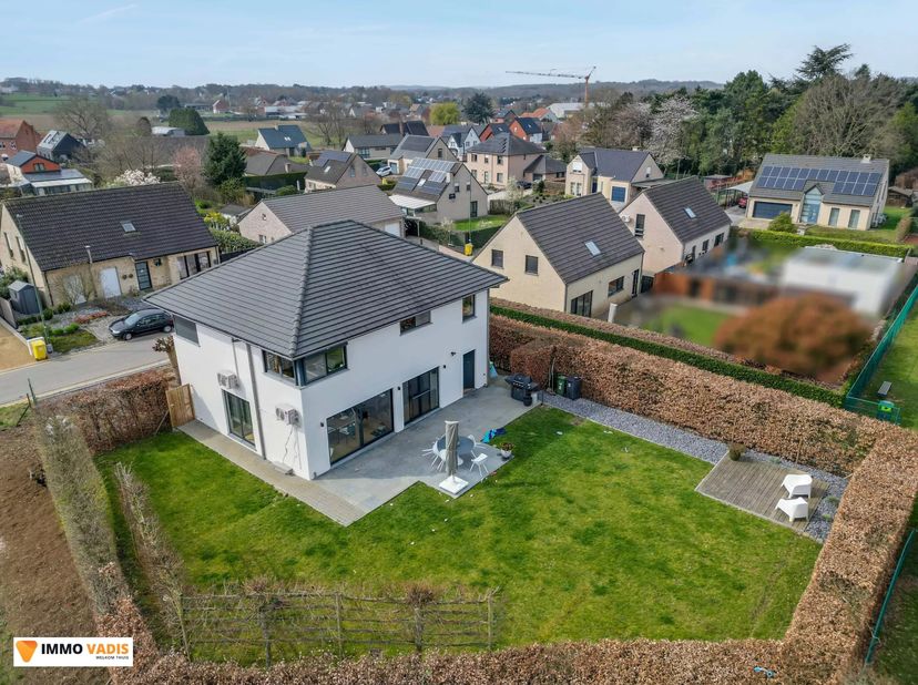 Maison à vendre
                    à 3460 Bekkevoort