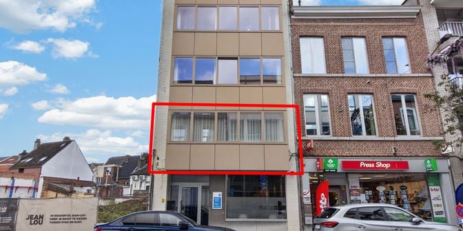 Appartement te huur in Stationslaan 15 bus 0101, 3700 Tongeren, € 885 ...