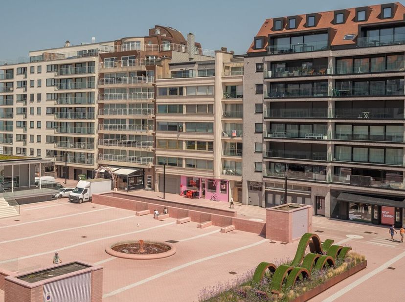 Appartement te koop in Kustlaan 16,
                    8300 Knokke