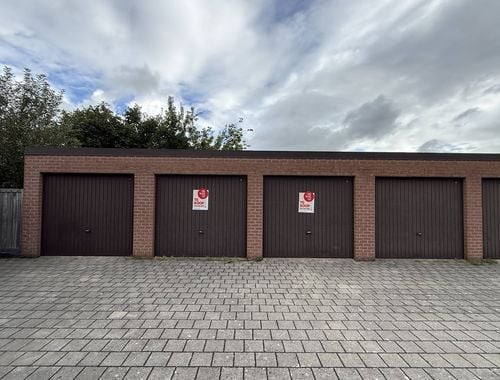                                         Garagebox te koop in Anzegem, € 40.000
