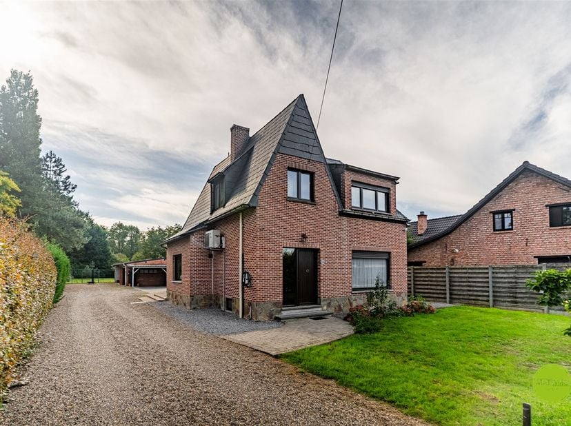Huis te koop in Borgtstraat 114,
                    2430 Vorst