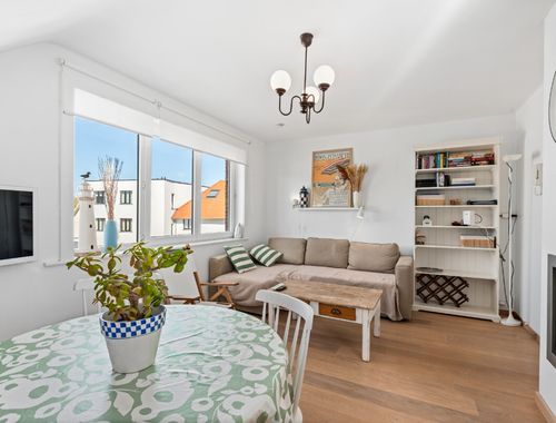                                         Appartement à vendre à Sint-Idesbald, € 239.000
