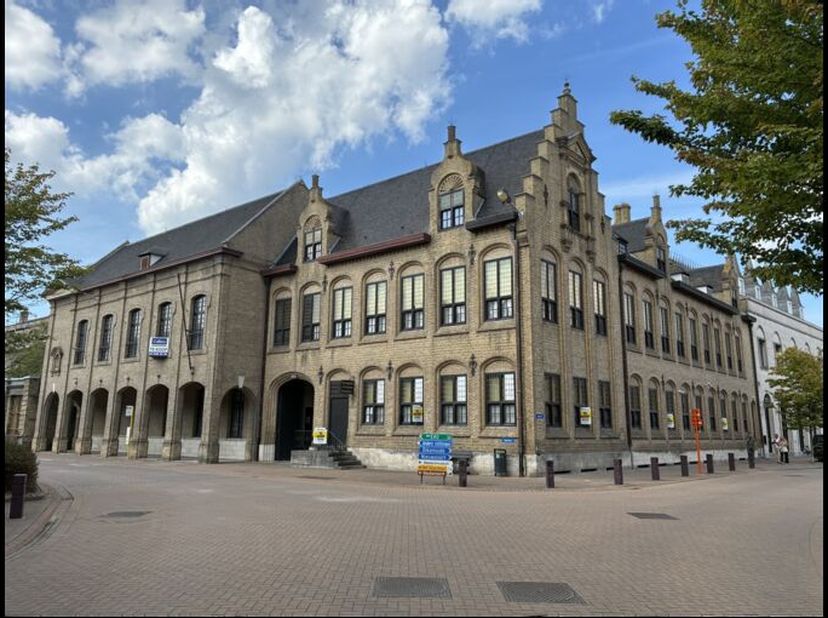Huis te koop in Pannestraat 1,
                    8630 Veurne