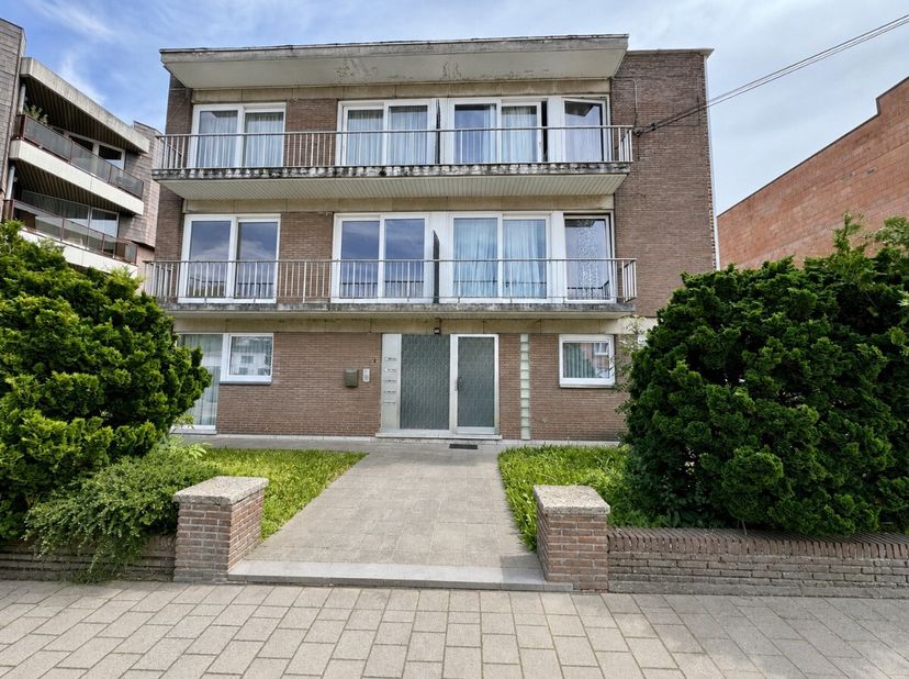 Te huur: op een gegeerde locatie in Tervuren bevindt zich dit ruime gelijkvloerse appartement met een uitstekende bereikbaarheid. De woning ligt op wa