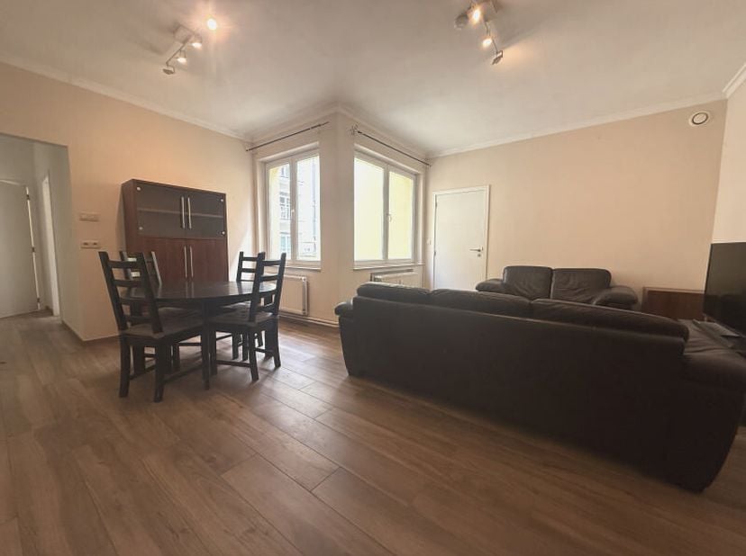 Appartement te huur
                    in 1050 Elsene
