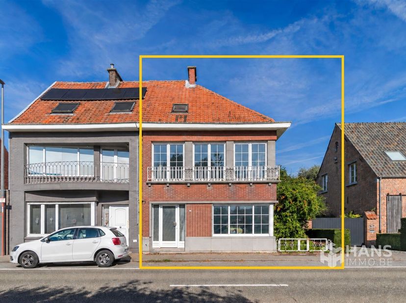 Huis te koop in kerkstraat 78,
                    2940 Hoevenen