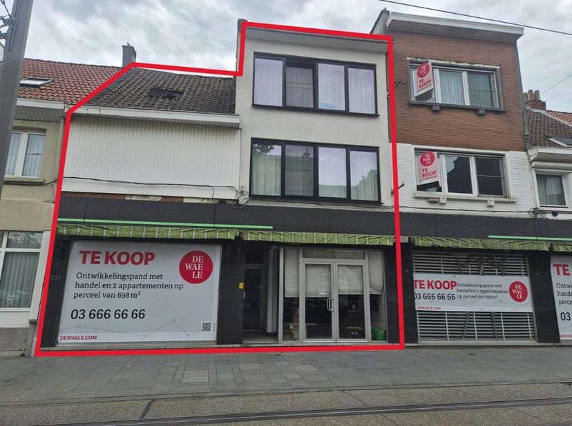 Appartement te koop in Herentalsebaan 231-233,
                    2100 Deurne