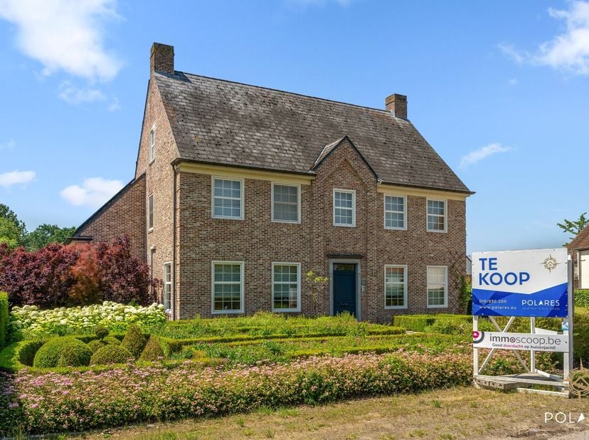RÉSERVEZ VOTRE VISITE VIA www.polares.eu<br />
<br />
Dans un environnement résidentiel et verdoyant de Kampenhout se trouve cette exceptionnelle vill