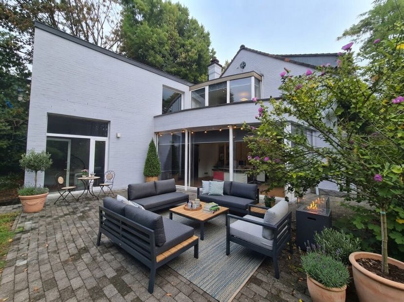 Maison à vendre à ,
                    1180 Uccle