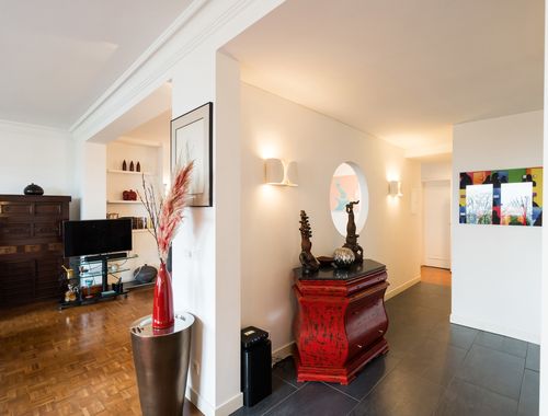                                         Appartement te koop in Ukkel, € 595.000
