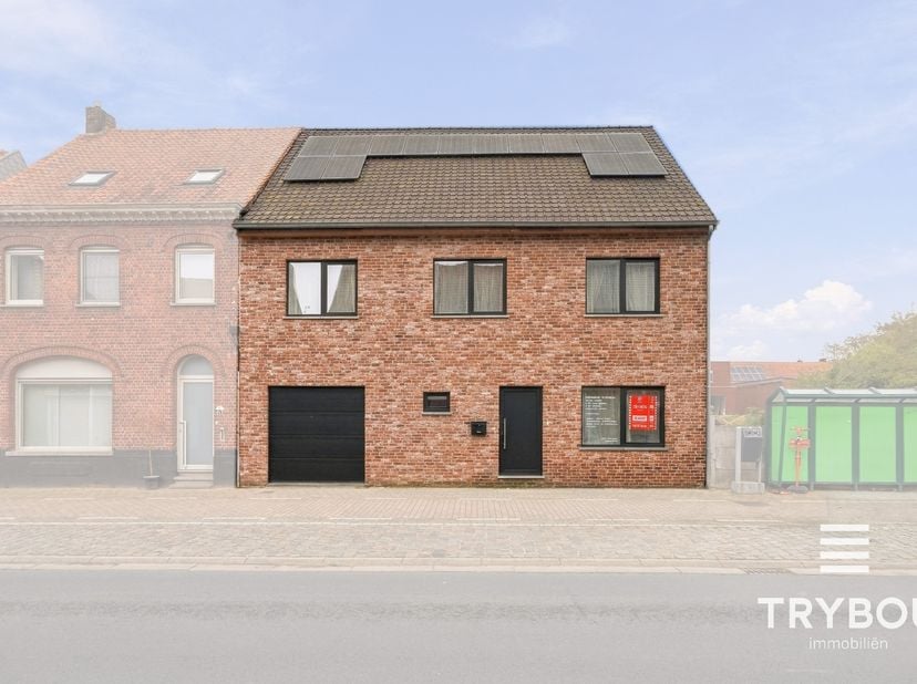 Huis te koop in Jonkershovestraat 2,
                    8650 Houthulst