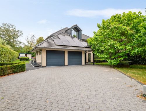                                         Eengezinswoning te koop in Brasschaat, € 1.295.000

