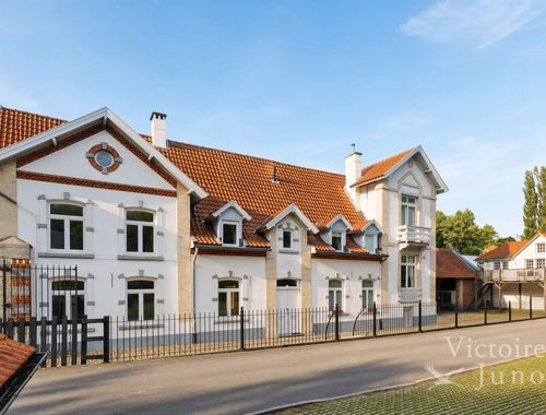                                         Villa à vendre à Woluwe-Saint-Pierre, € 1.395.000
