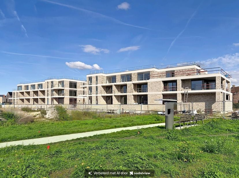 Project in Bosstraat 25,
                    2040 Berendrecht