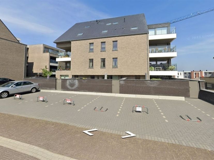 Garage à vendre
                    à 3590 Diepenbeek