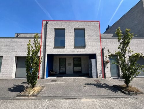                                         Maison à louer à Deinze, € 1.125
