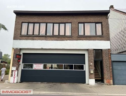                                         Bedrijfsgebouw te huur in Rumst, € 695
