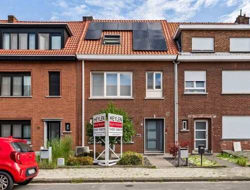                                         Maison unifamiliale à vendre à Ekeren, € 425.000
