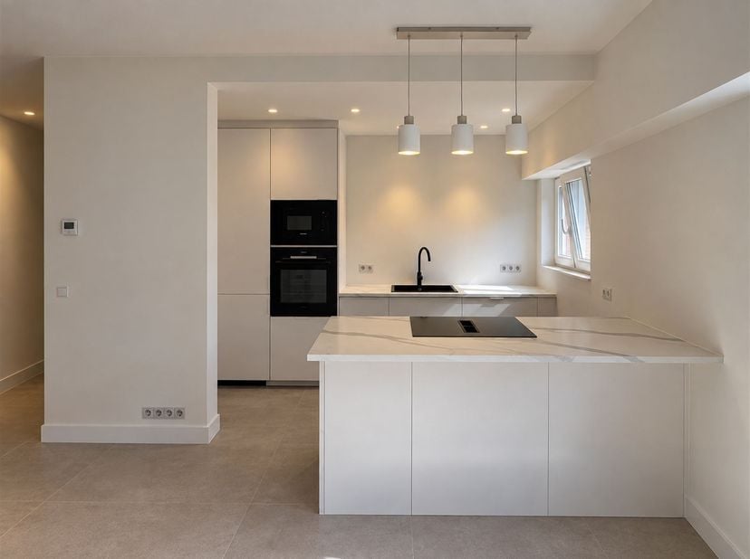 Appartement te koop in Adriaan Brouwerstraat 33 bus 1,
                    2900 Schoten