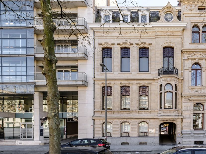 Bedrijfsvastgoed te huur in Frankrijklei 103,
                    2000 Antwerpen