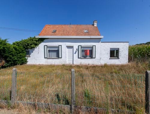                                         Woning te koop in Merkem, € 80.000
