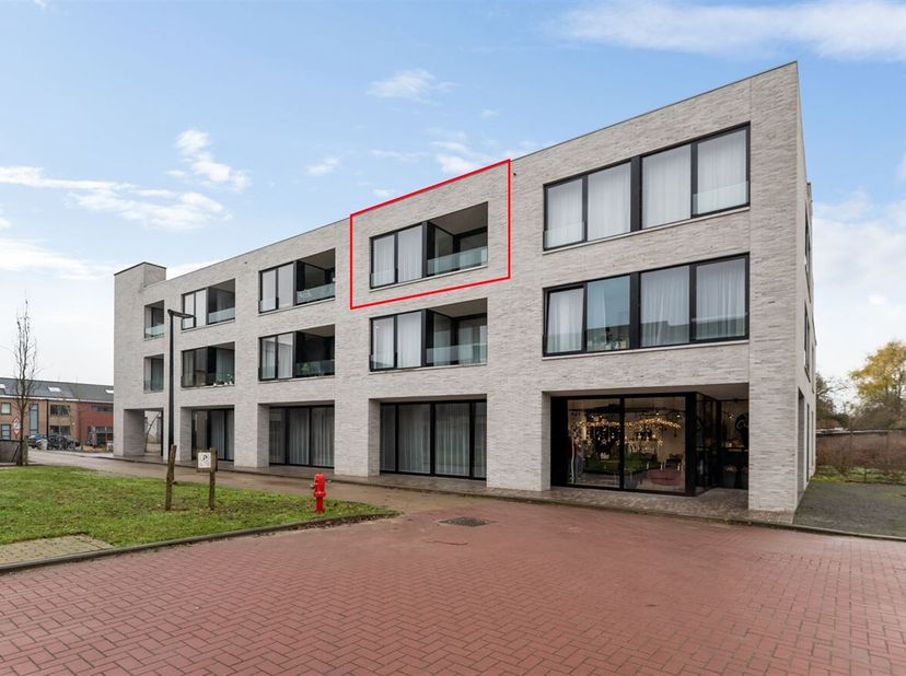Service flat met 1 slaapkamer en terras in een prachtig nieuw complex!<br />
Ligging: Deze nieuwe serviceflat is centraal en gunstig gelegen in een pr