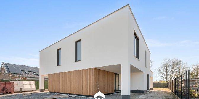 Huis te koop in Wolfsstraat 1A, 3660 Opglabbeek