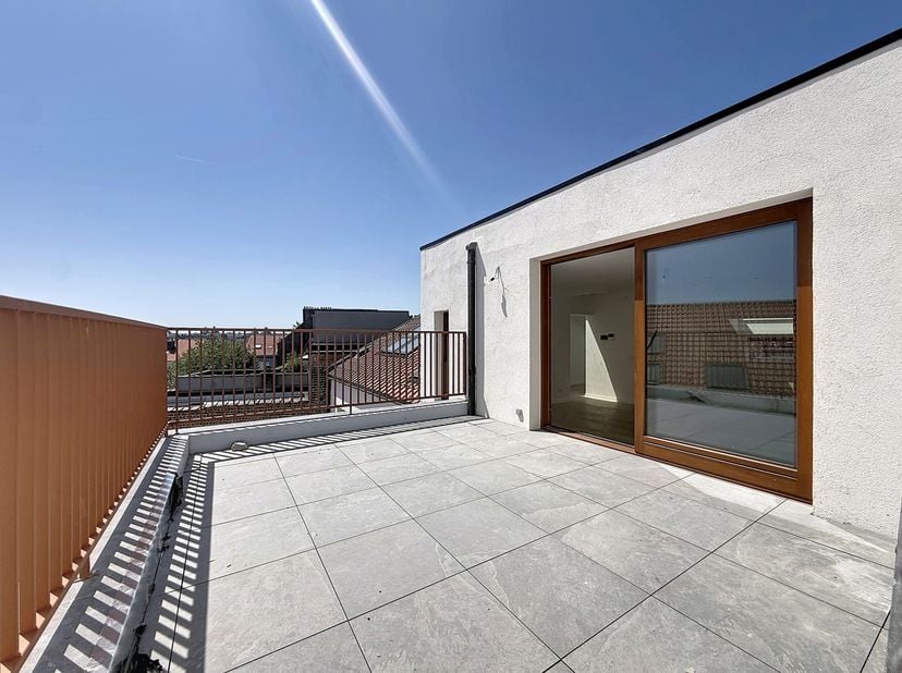 Appartement te koop
                    in 1050 Elsene