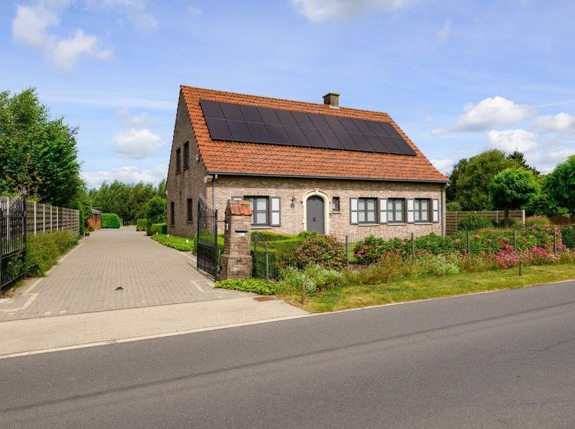 Maison à vendre
                    à 9880 Aalter