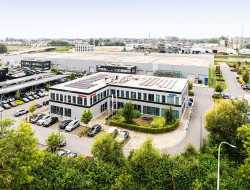                                        Bâtiment d’entreprise à vendre à Drogenbos, € 4.631.000
