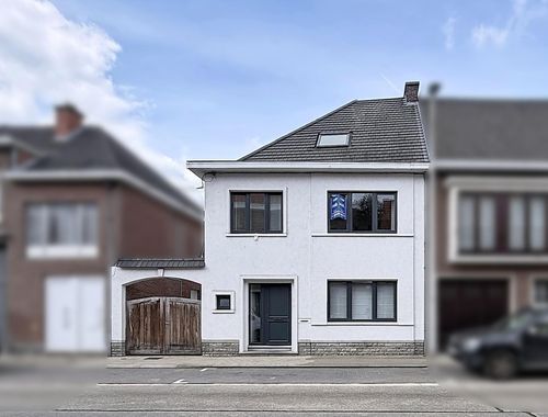                                         Woning te koop in Zele, € 475.000
