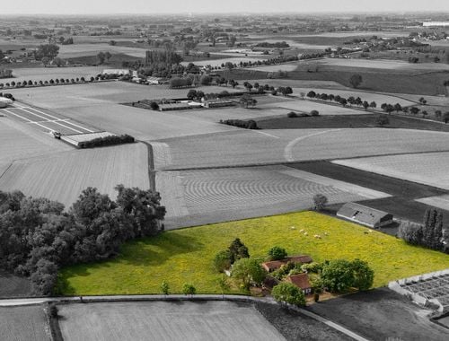                                        Hoeve te koop in Kanegem, € 496.000
