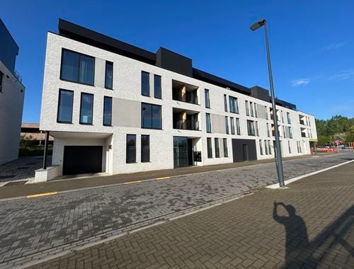                                         Appartement à louer à Diepenbeek, € 875
