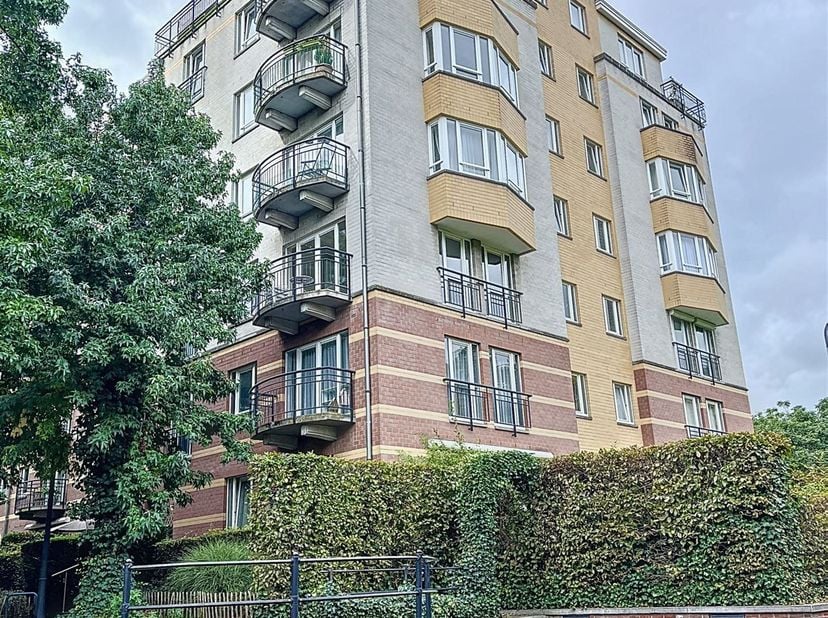 Appartement te huur in ,
                    1090 Jette