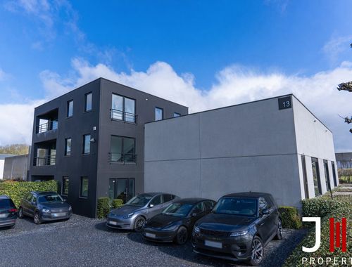                                         Immeuble de bureaux à louer à Thorembais-les-Béguines, € 2.200
