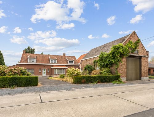                                         Woning te koop in Deerlijk, € 656.000

