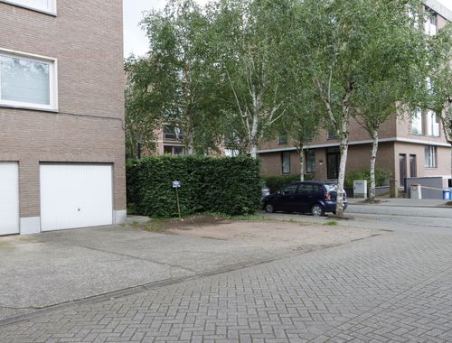                                         Staanplaats te huur in Leuven, € 80
