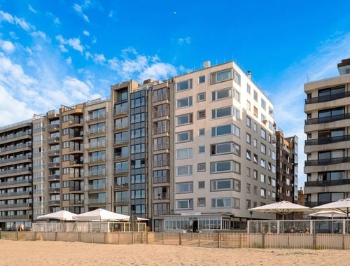                                         Appartement te koop in Heist-aan-Zee, € 395.000
