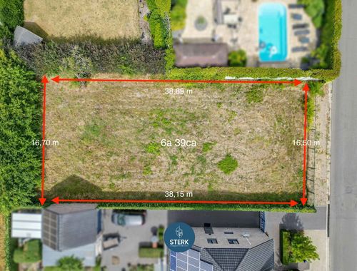                                         Bouwgrond te koop in Lanaken, € 175.000
