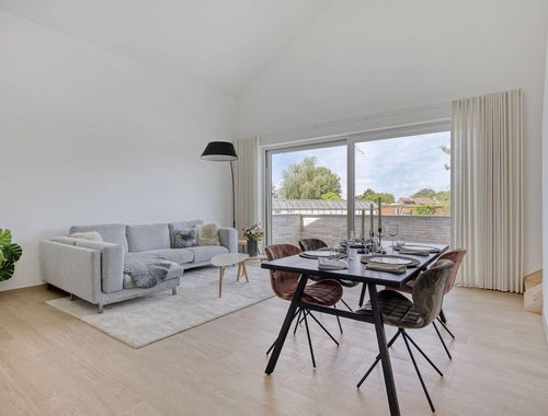                                         Woning te koop in Meulebeke, € 329.500
